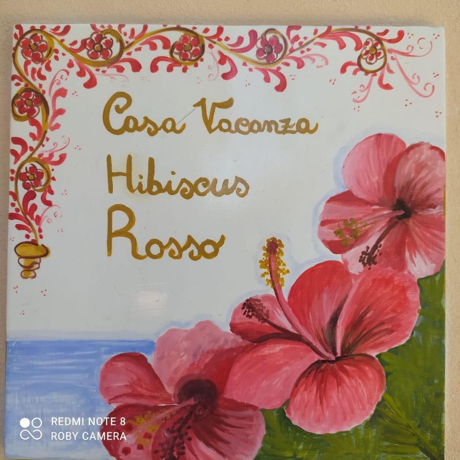 돈나루카타 Hibiscus Rosso 빌라 외부 사진